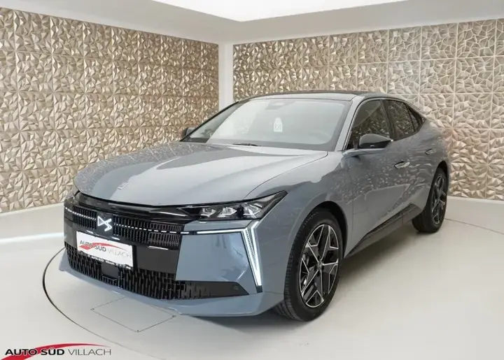 DS Automobiles Ds 4 photo 2