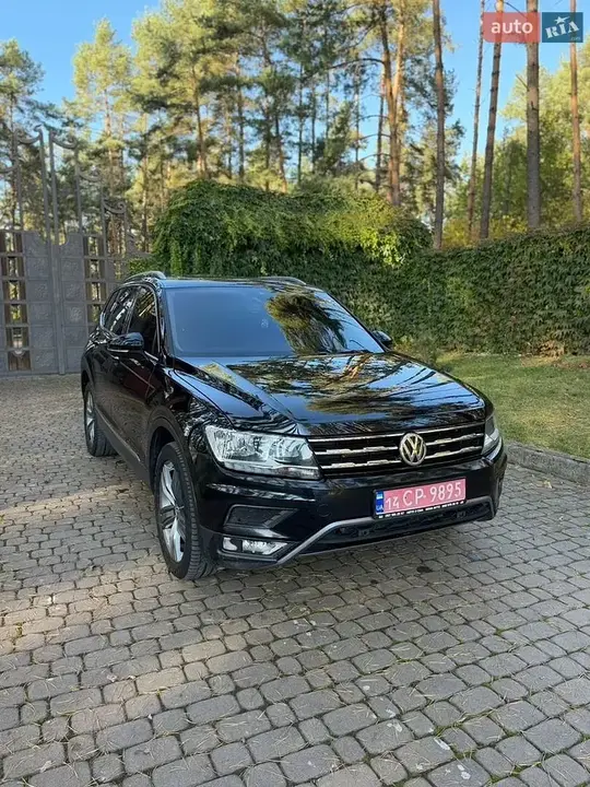 Volkswagen Tiguan 2020 photo 2