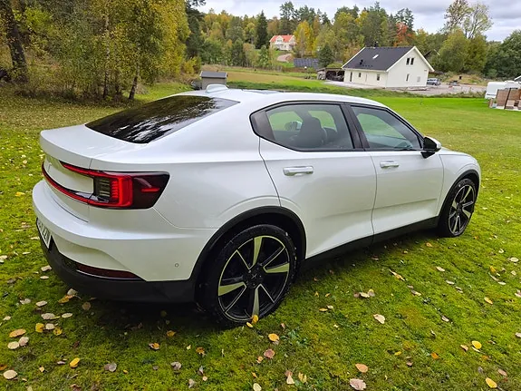 Polestar 2 2022 photo 4