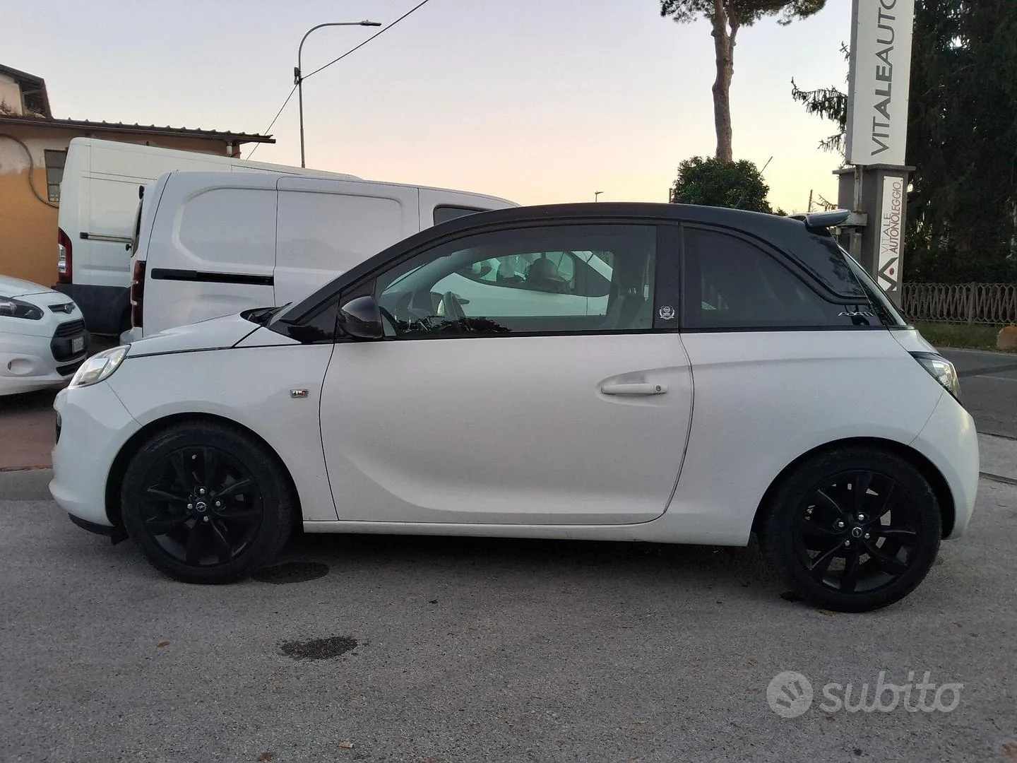 Opel Adam 2014 photo 4