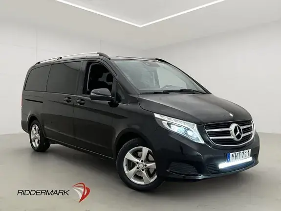 Mercedes-Benz V220 D