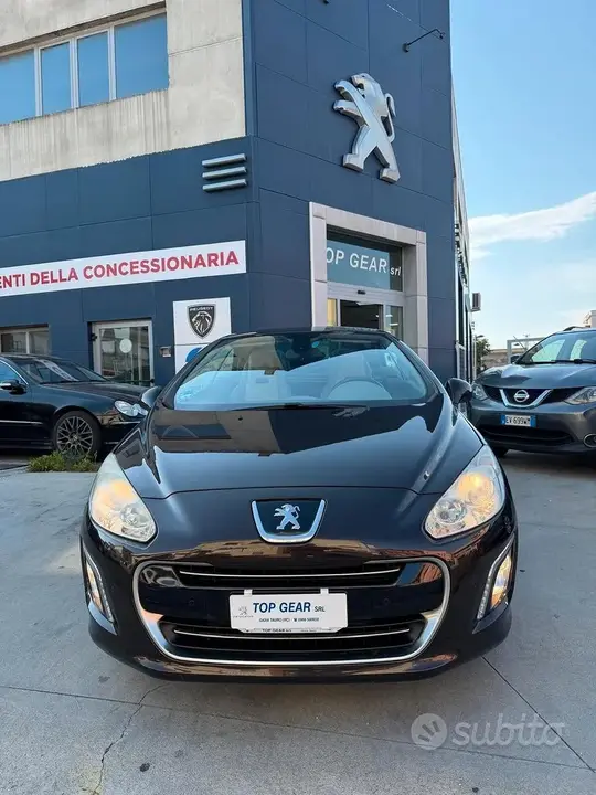 Peugeot 308 2011 photo 2