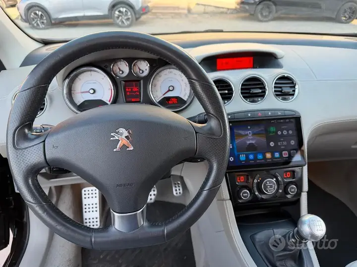 Peugeot 308 2011 photo 4