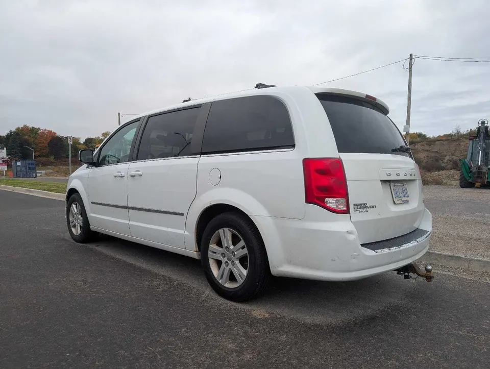 Dodge Grand Caravan 2015 photo 3