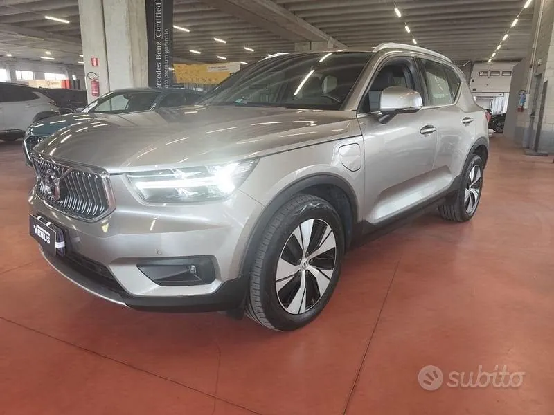 Volvo Xc40 2021 photo 2
