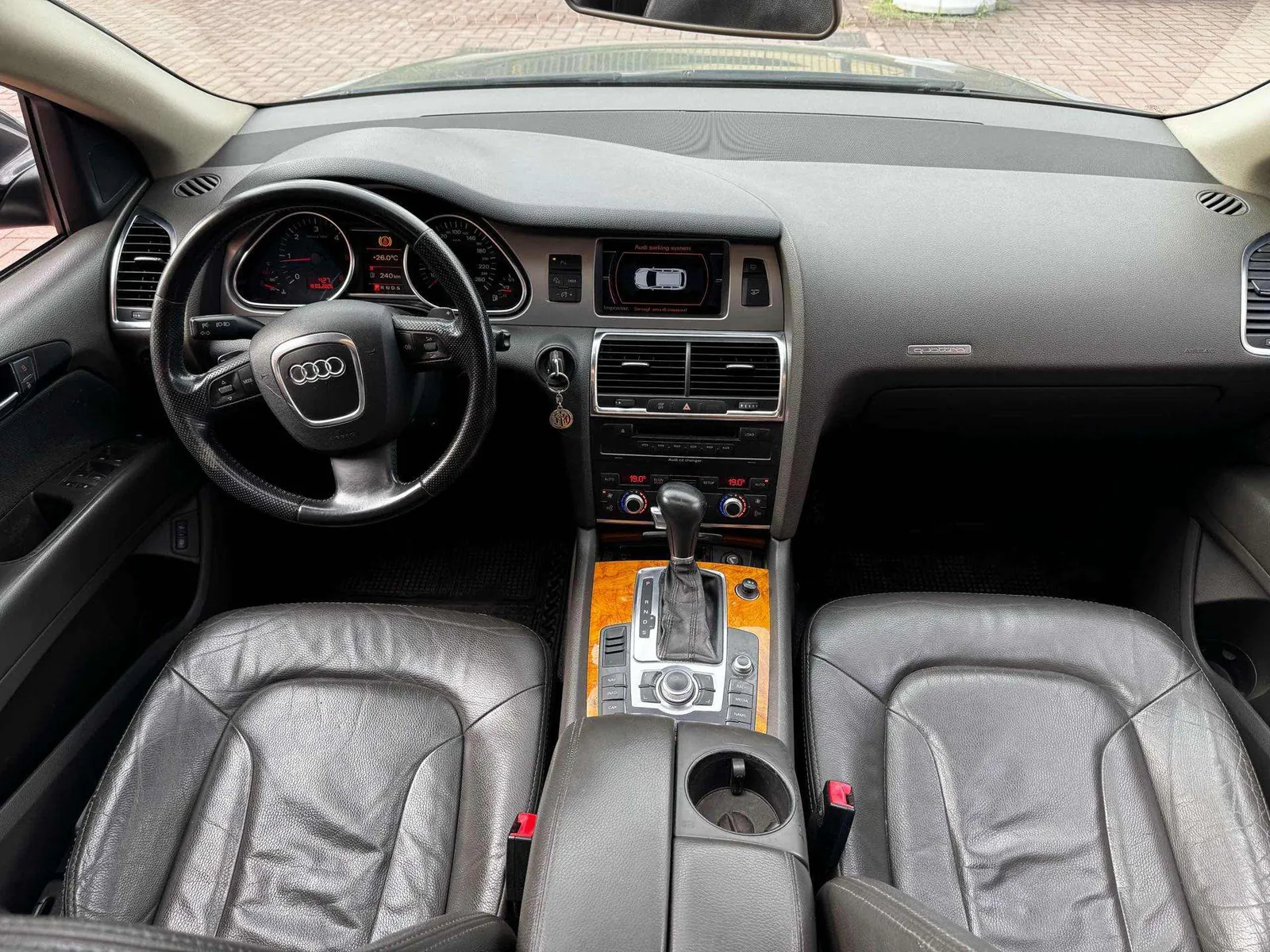 Audi Q7 2007 photo 3