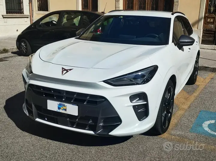 Cupra Terramar 2024 photo 2