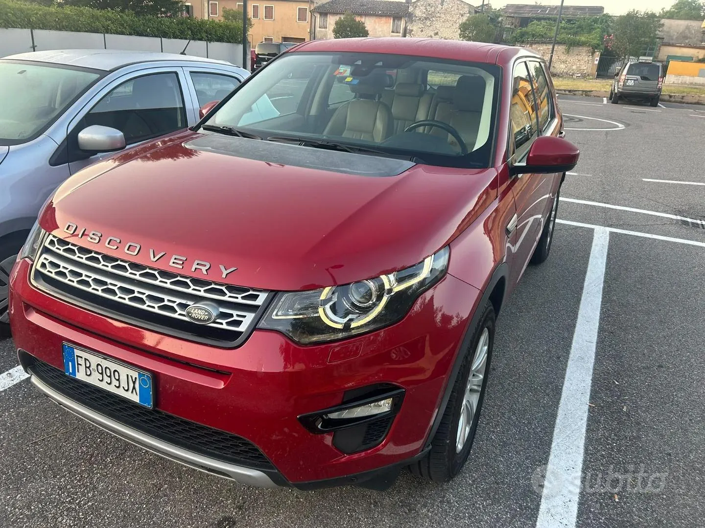Land Rover Discovery Sport 2016 photo 5