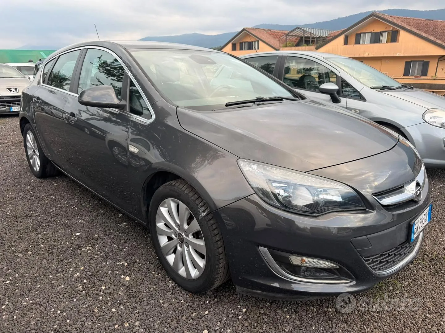 Opel Astra 2014 photo 4