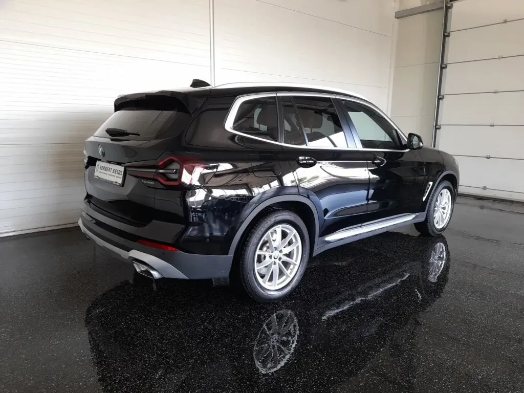 BMW X3 2023 photo 2
