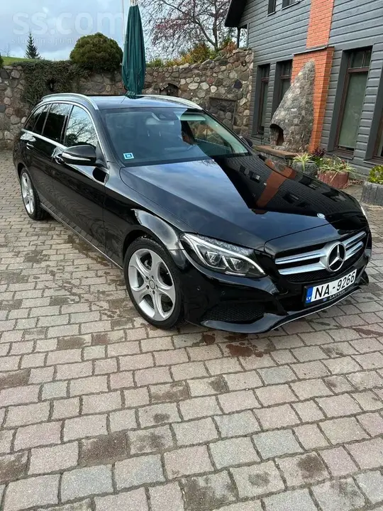 Mercedes-Benz C220 2015 photo 5