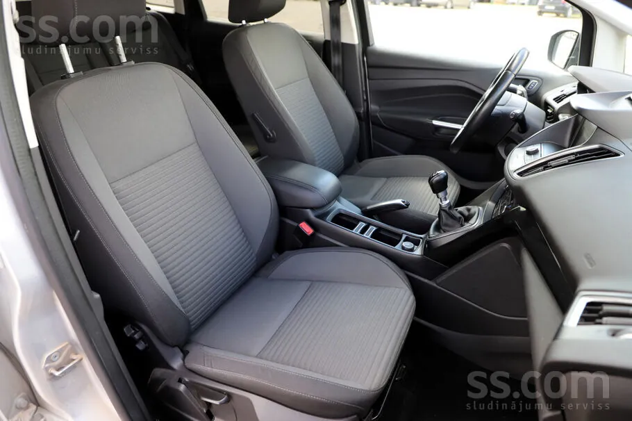 Ford C-Max 2015 photo 5
