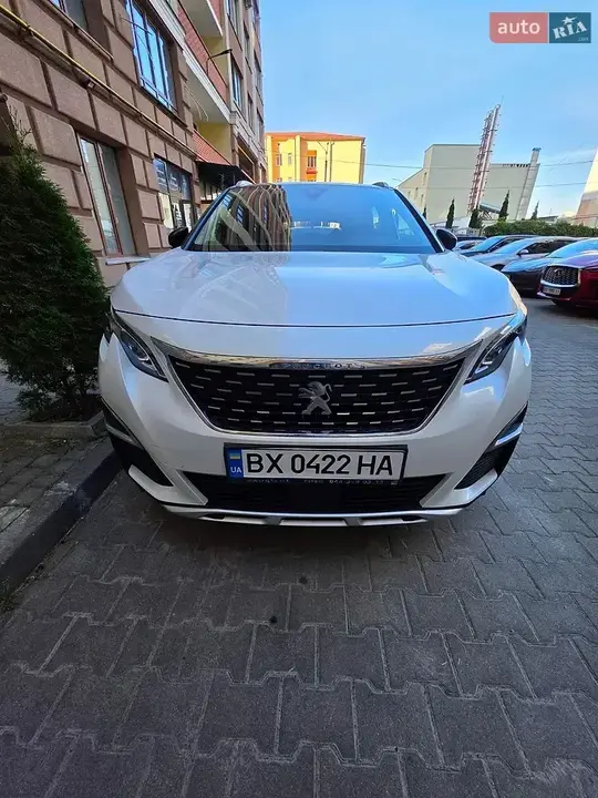 Peugeot 3008 2018 photo 2