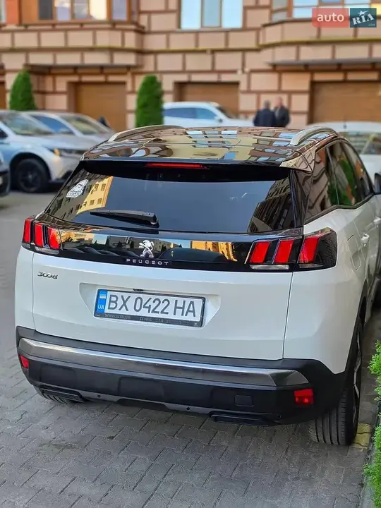 Peugeot 3008 2018 photo 3