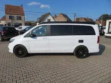 Mercedes-Benz V-Class 2023 photo 2
