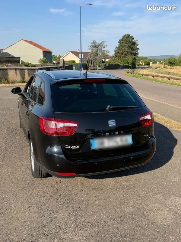 Seat Ibiza 2016 photo 2