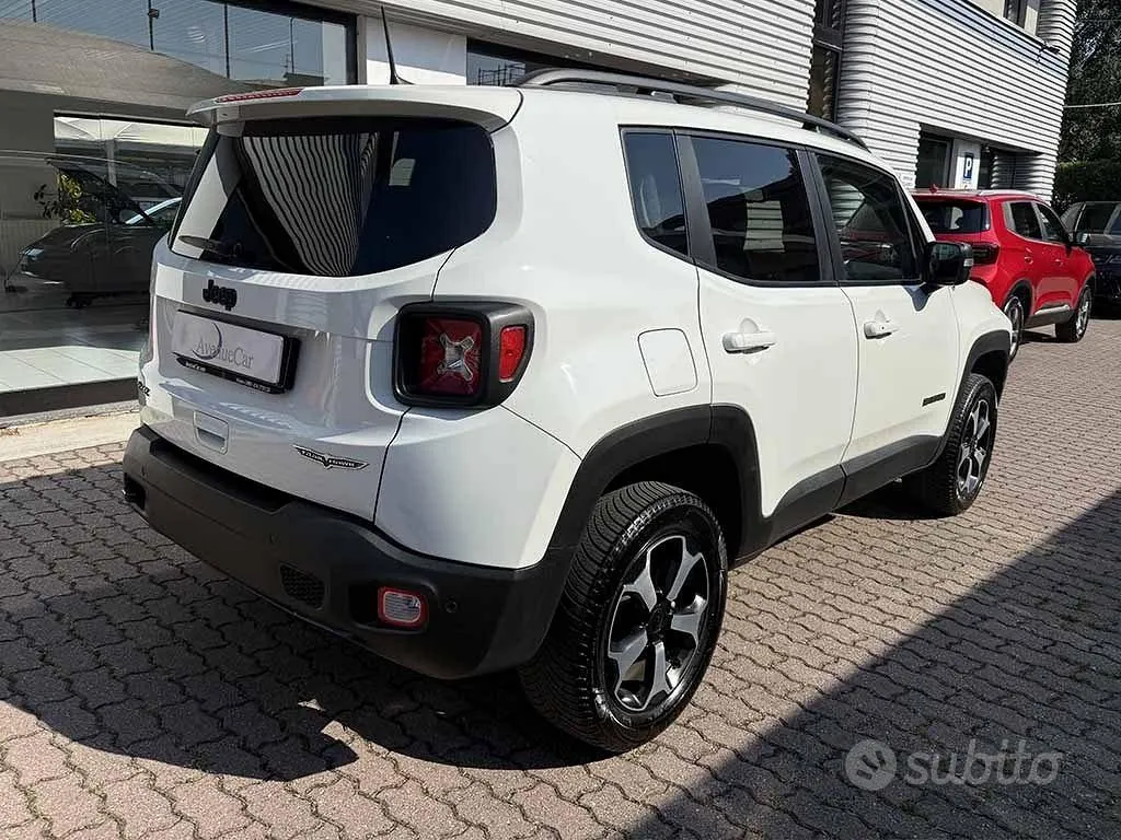 Jeep Renegade 2023 photo 5