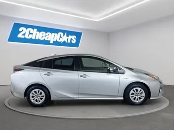 Toyota Prius 2017 photo 5