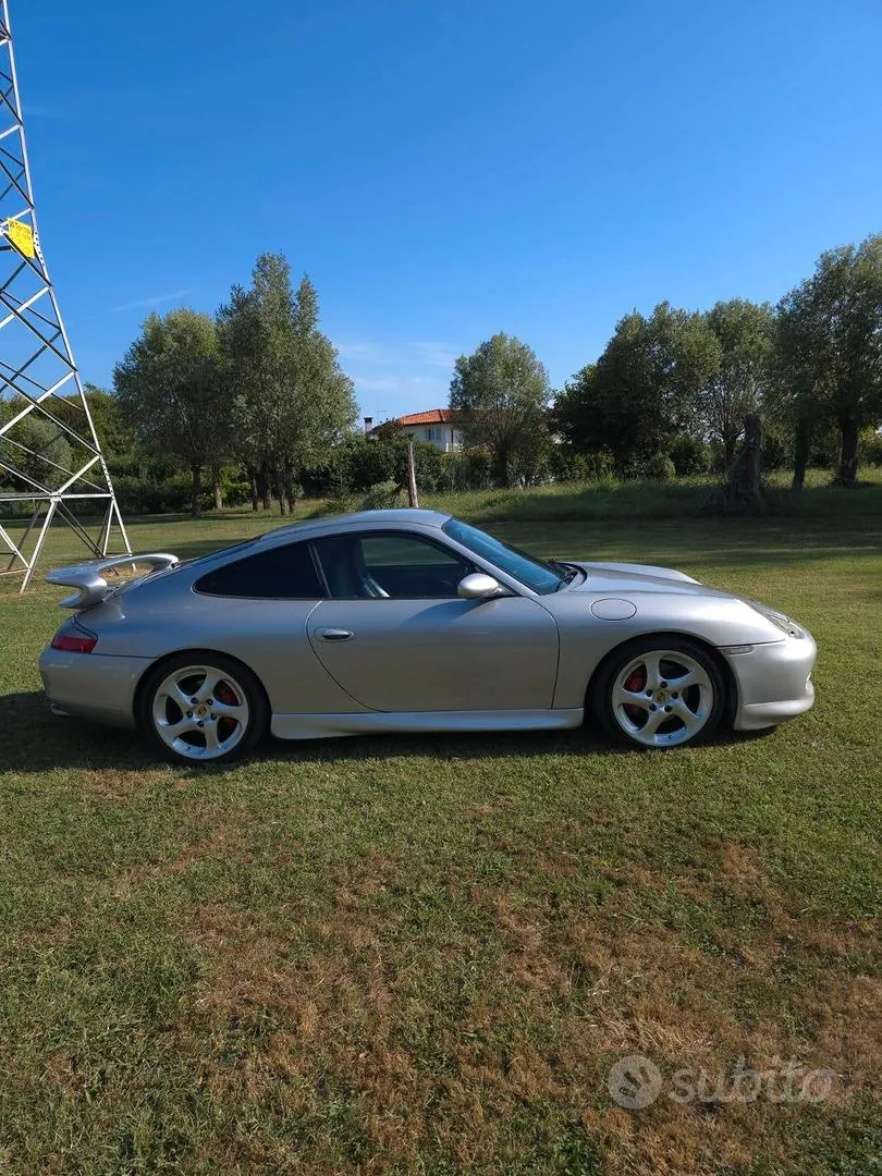 Porsche 911 2000 photo 3