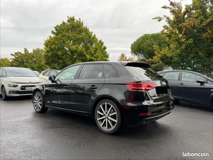Audi A3 2017 photo 2