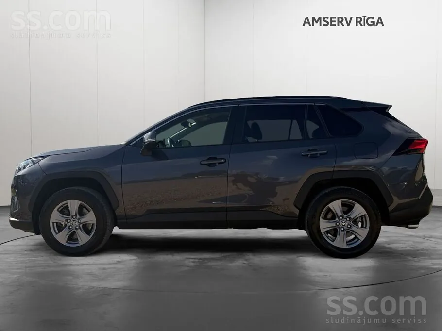 Toyota Rav4 2023 photo 3
