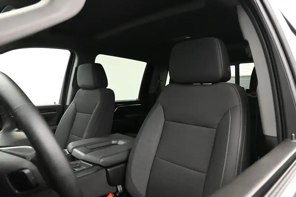 GMC Sierra 2500Hd 2025 photo 4