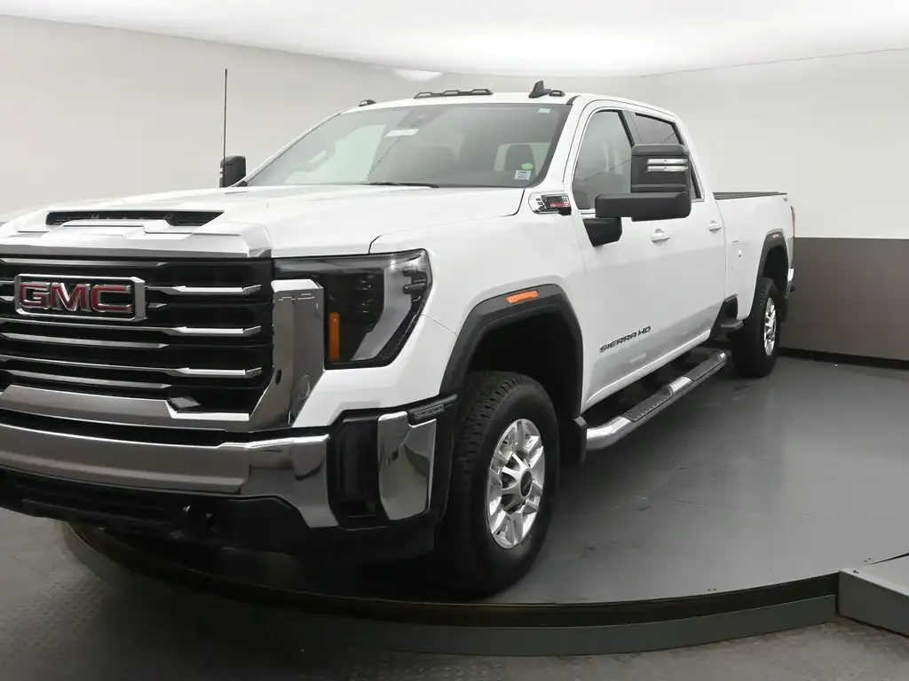 GMC Sierra 2500Hd 2025 photo 3