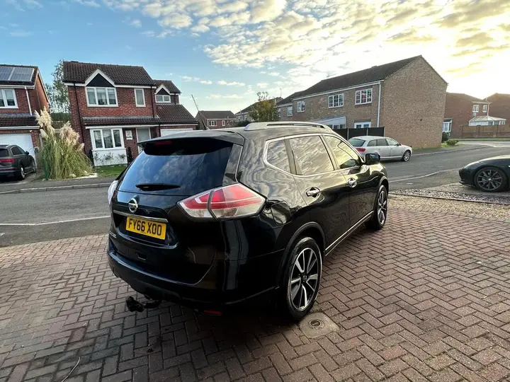 Nissan X-Trail 2016 photo 4