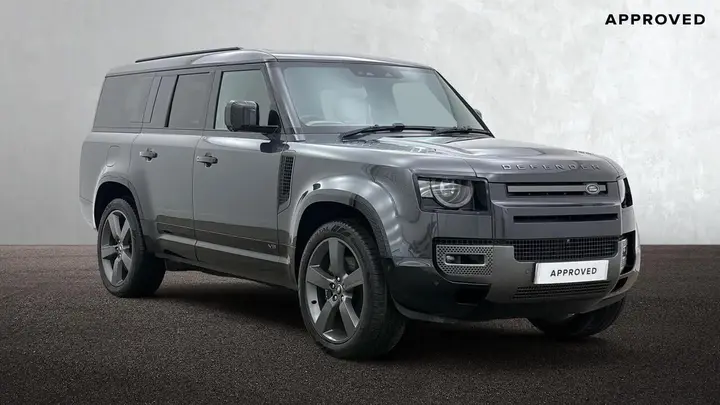 Land Rover Defender 130