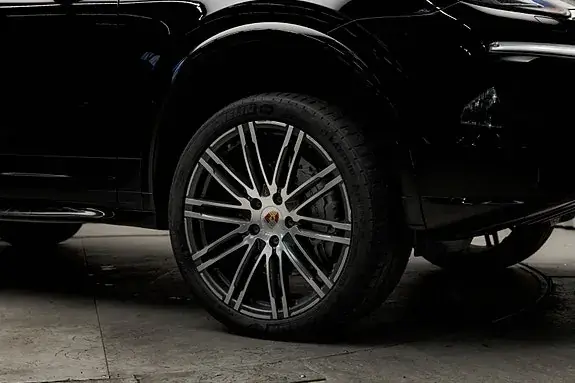 Porsche Cayenne S 2016 photo 4