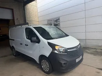 Opel Vivaro 2015 photo 2