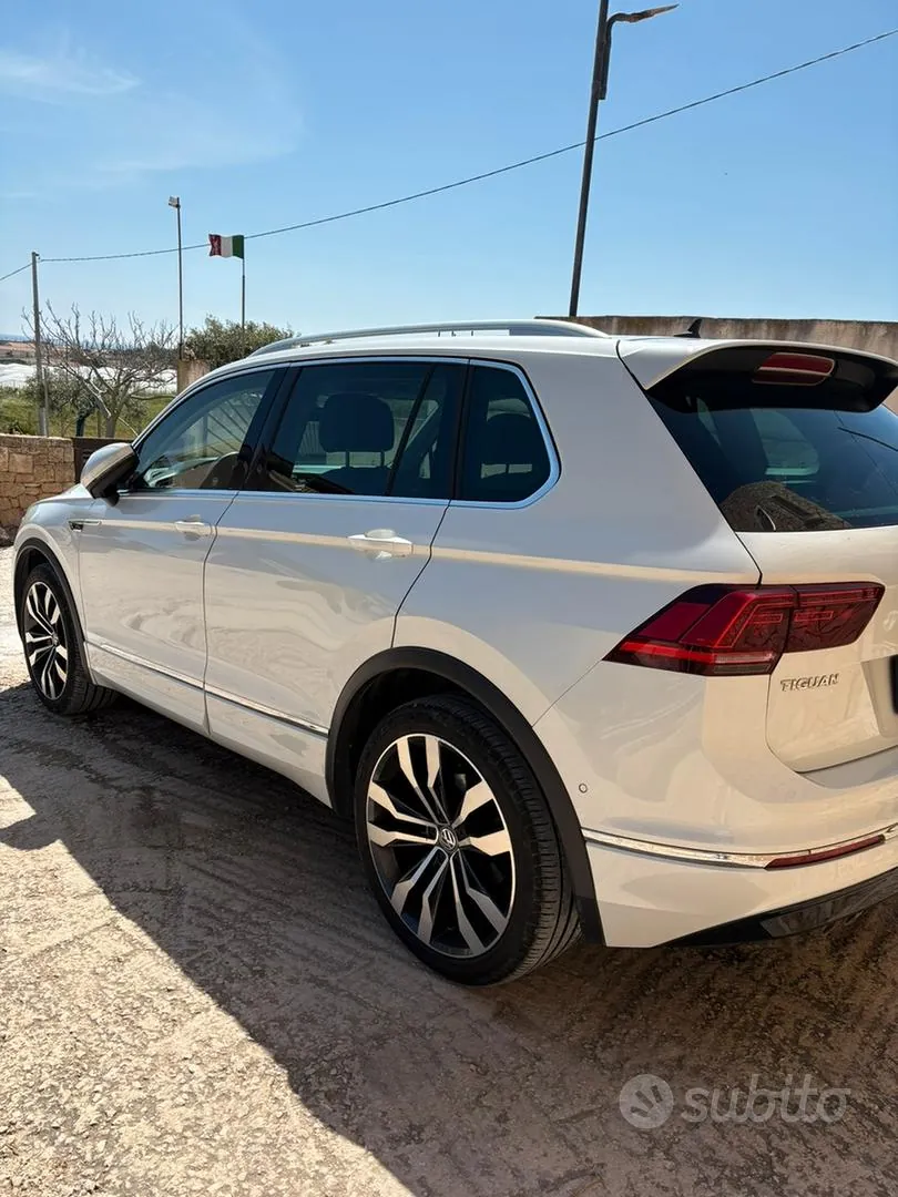 Volkswagen Tiguan 2016 photo 2