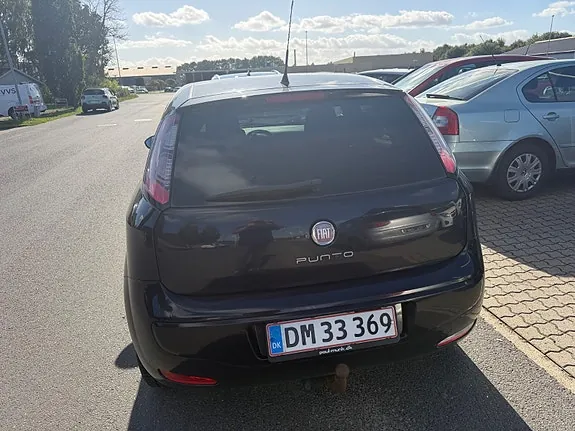 Fiat Punto Evo 2011 photo 3