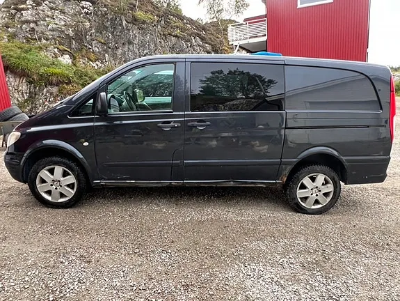 Mercedes-Benz Vito 115 2007 photo 2