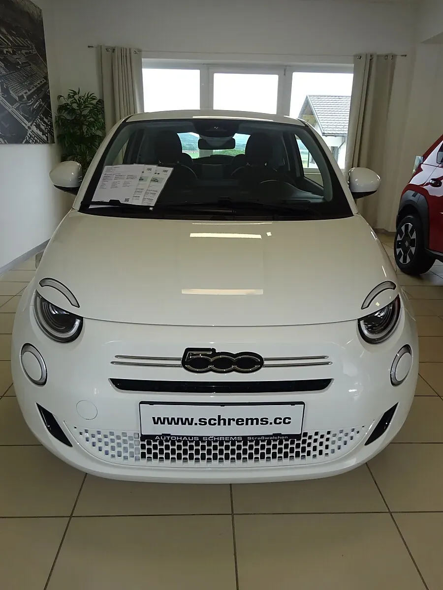 Fiat 500 2025 photo 2
