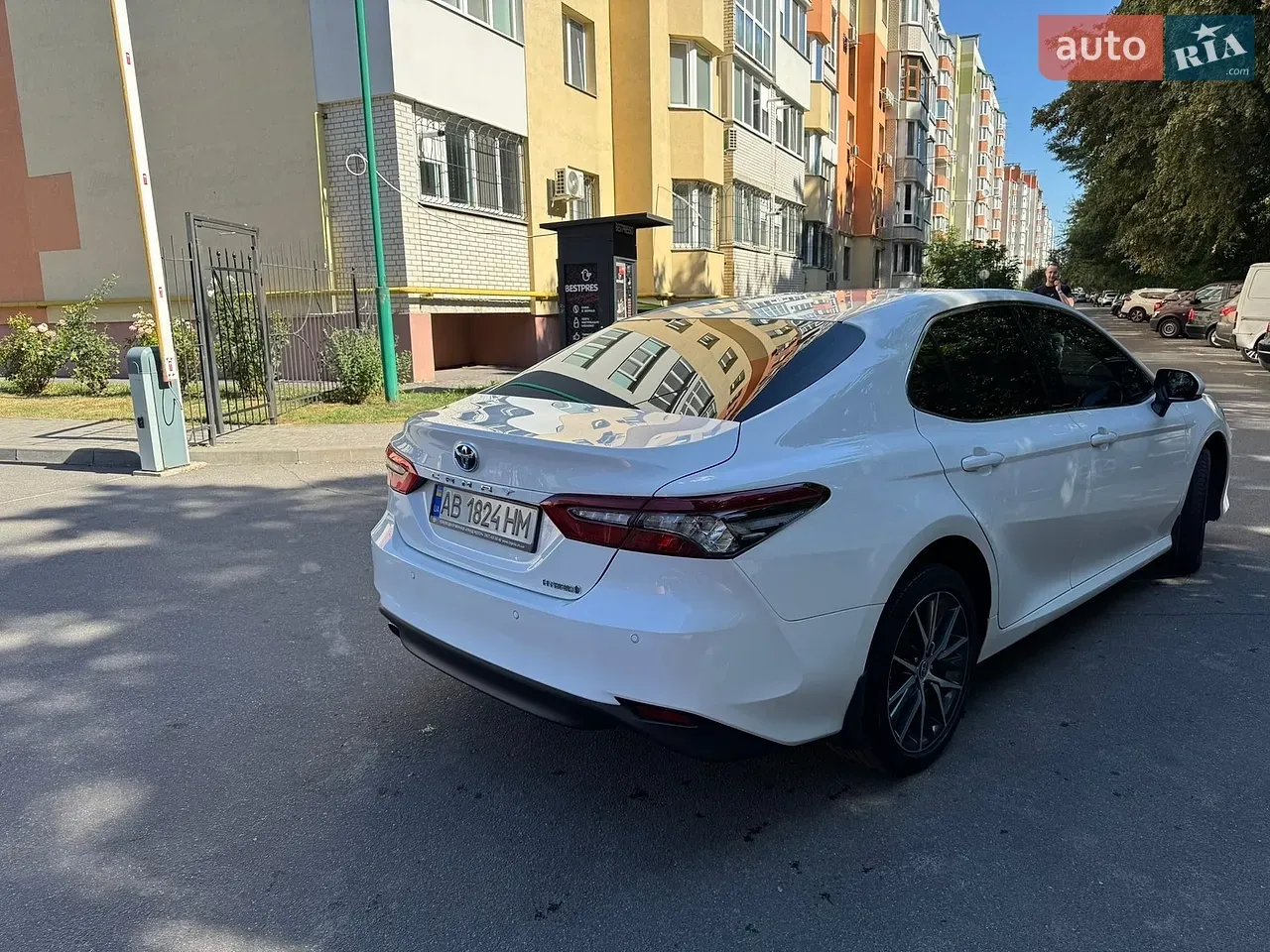 Toyota Camry 2021 photo 5