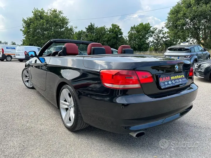 BMW 320I 2008 photo 4