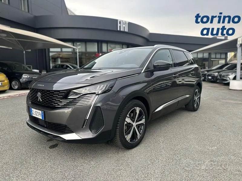 Peugeot 5008 2021 photo 3