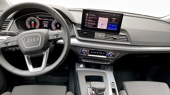 Audi Q5 2024 photo 2