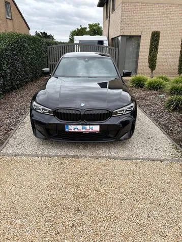 BMW 316D 2024 photo 2