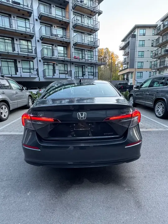 Honda Civic 2026 photo 4