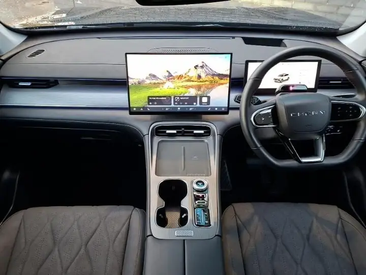 Chery Tiggo 8 2025 photo 3