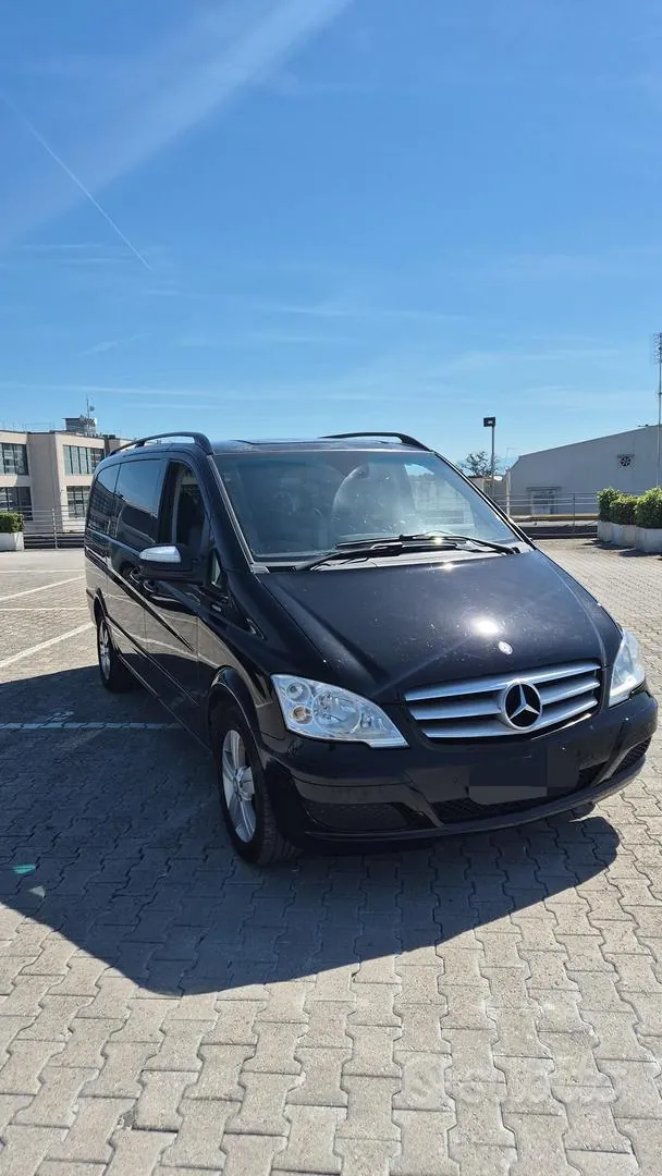 Mercedes-Benz Viano 2013 photo 4