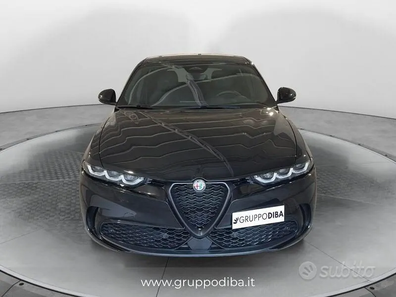 Alfa Romeo Tonale 2025 photo 2