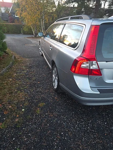 Volvo V70 2013 photo 4
