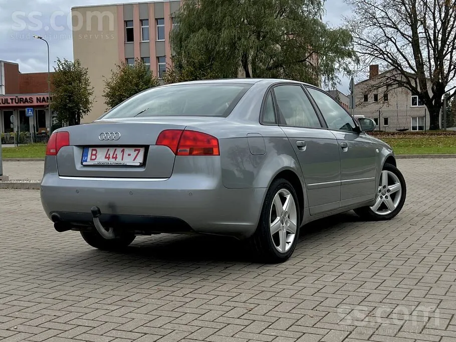 Audi A4 2005 photo 2