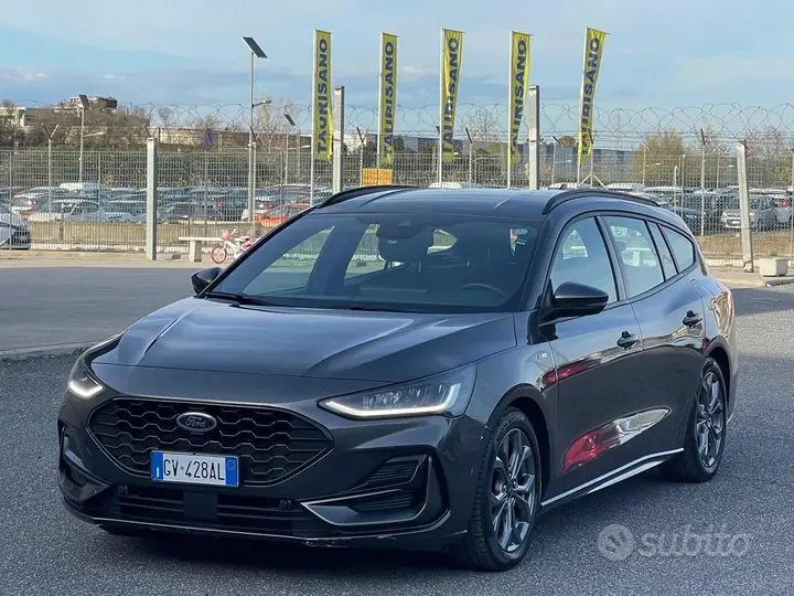 Ford Focus 2024 photo 3