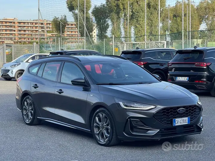 Ford Focus 2024 photo 4