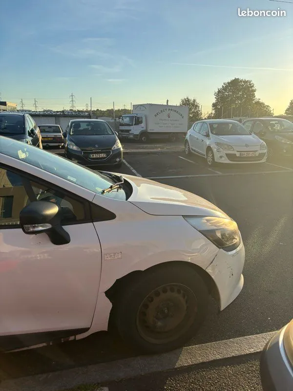 Renault Clio 2016 photo 5