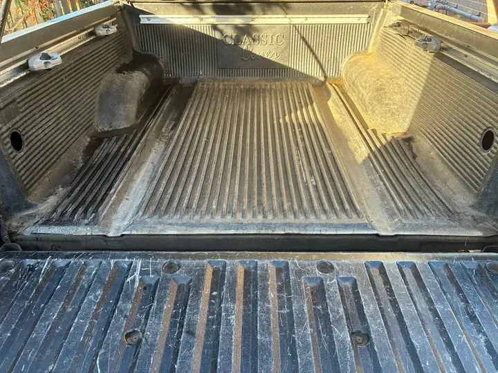 Nissan Frontier 2005 photo 4